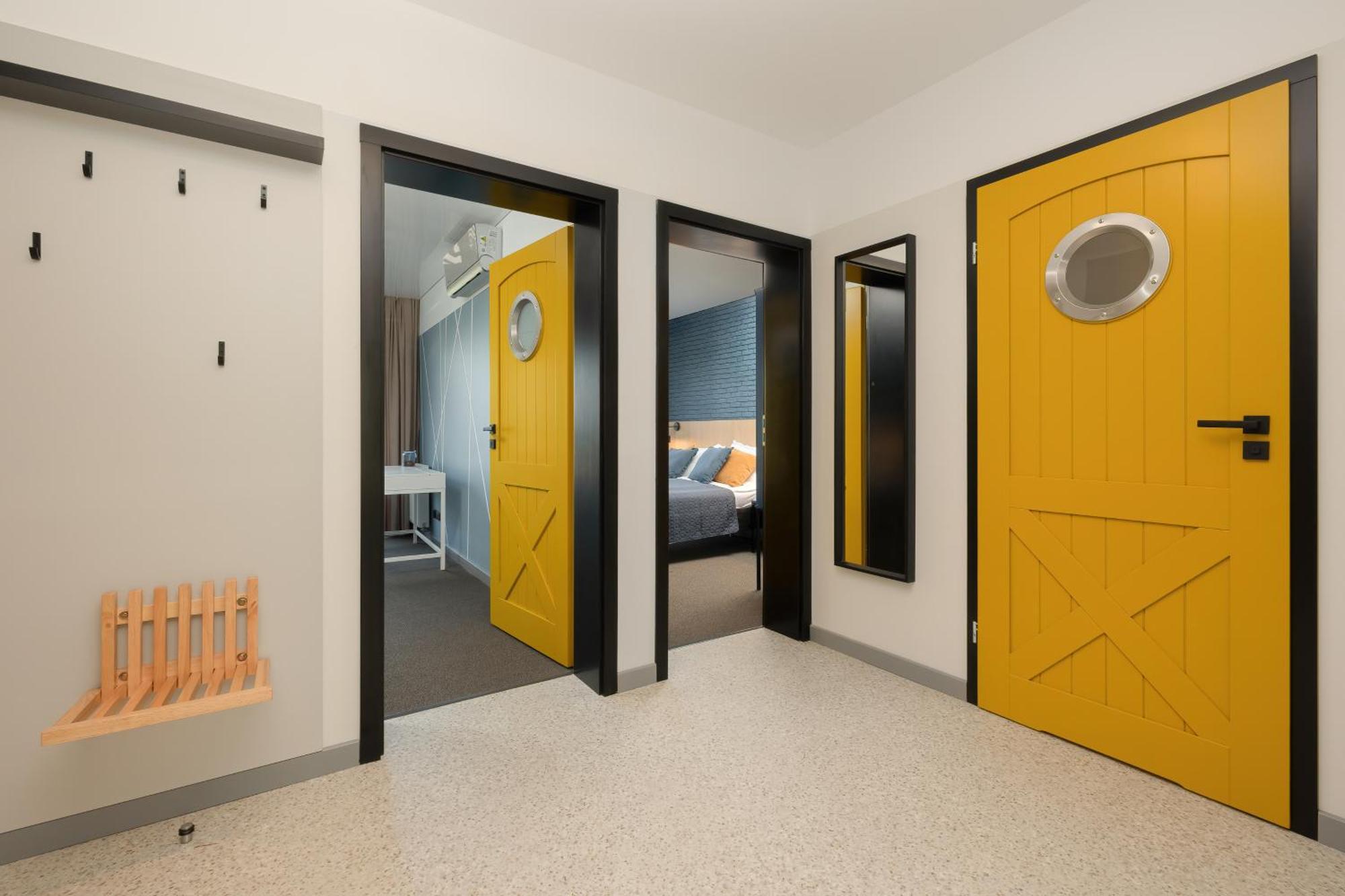 Apartment Grey - - Basen - - Parking- Taras Dziwnow